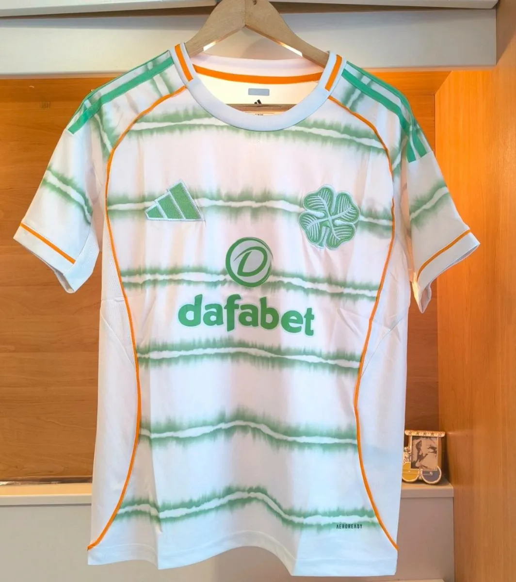 Celtic home and away jersey season 25/26 - Image 3