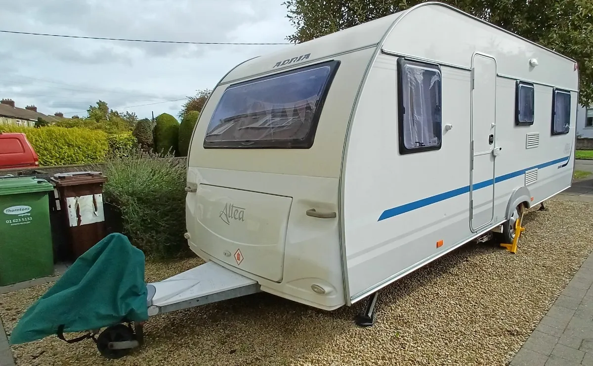 Adria Altea 6 Berth Caravan - Image 3
