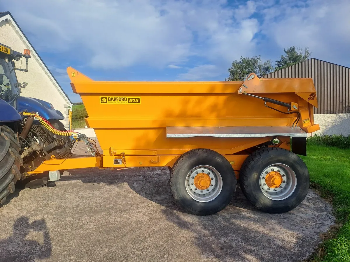 Dump trailer - Image 1