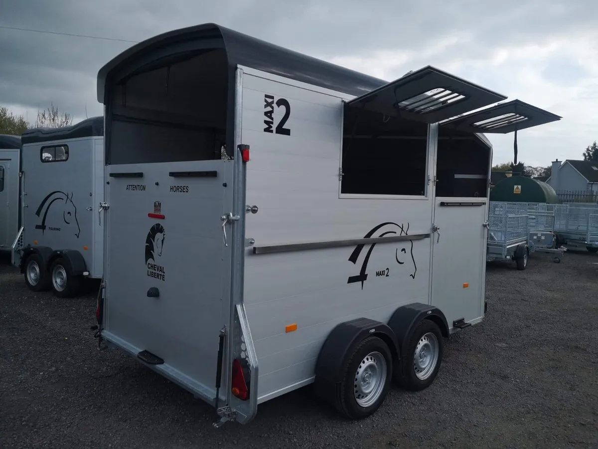 Cheval liberte maxi2 horse trailer - Image 3