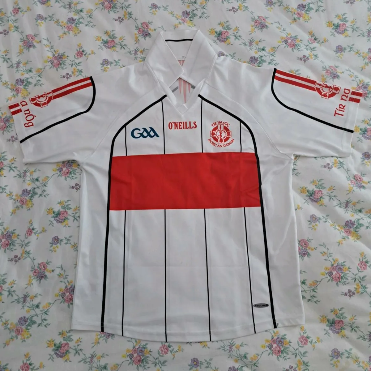 Portadown GAA Jersey Shirt Top - Image 1