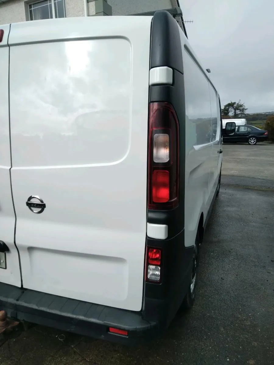 Nissan NV300 - Image 3