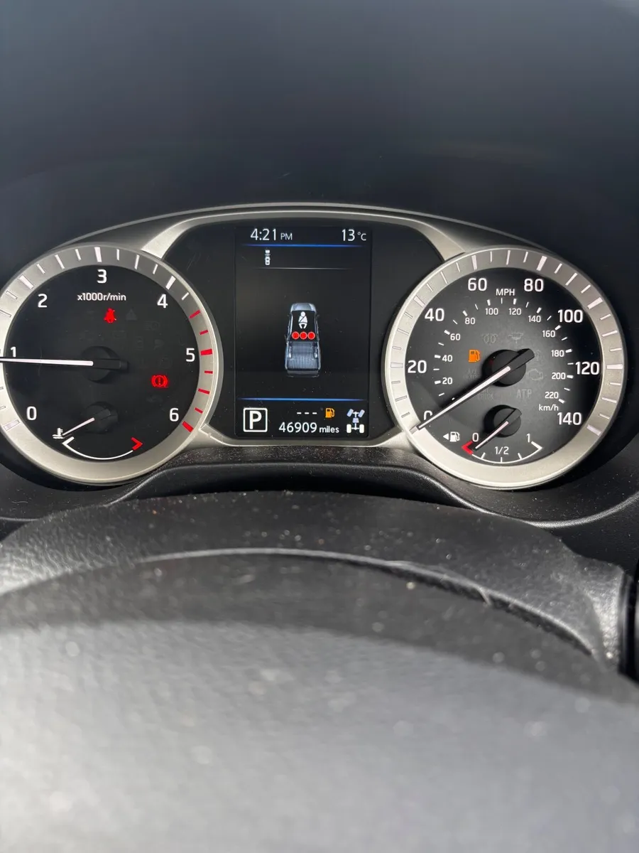 Nissan Navara 2021 - Image 2