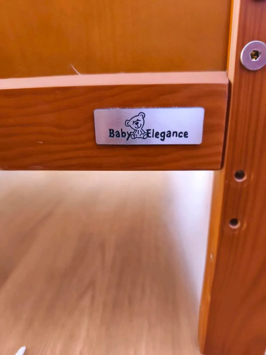 Baby elegance cot and mattress - Image 4