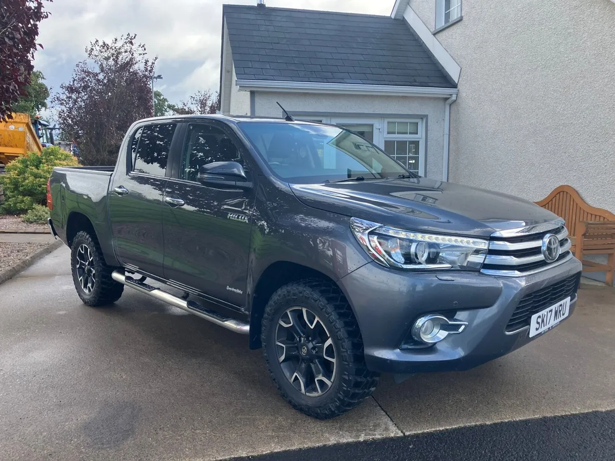 2017 Toyota Hilux - Image 1