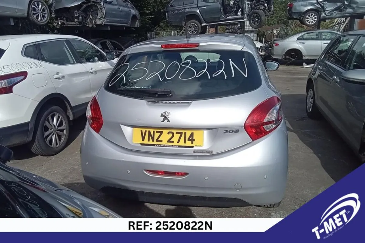 2015 PEUGEOT 208 BREAKING FOR PARTS - Image 4