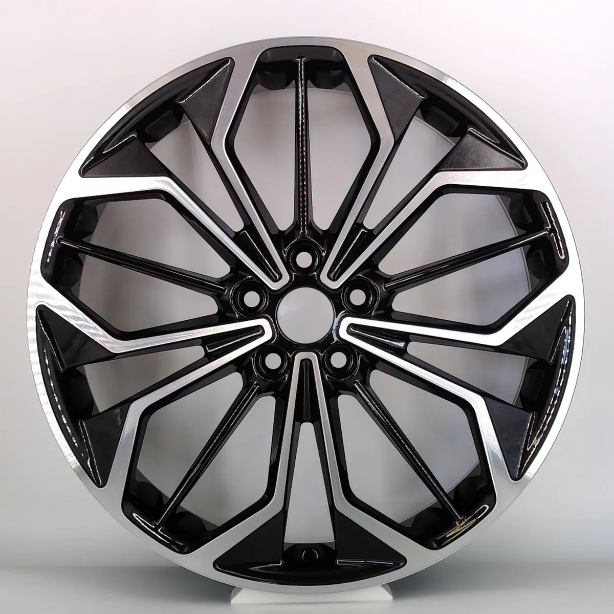 18 19 Ford Volvo Jaguar Peugeot 5/108 Alloy wheels - Image 1