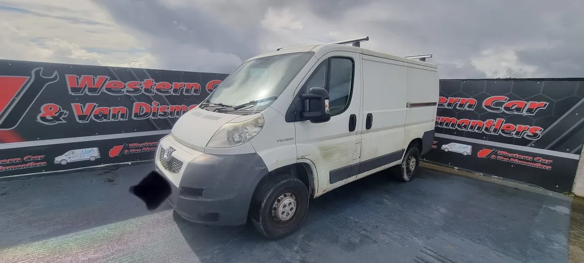 2008 Peugeot boxer 2.2 for dismantling