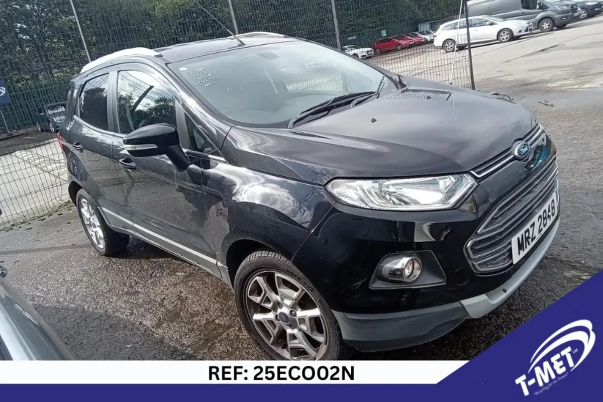 2017 FORD ECO SPORT BREAKING FOR PARTS - Image 3