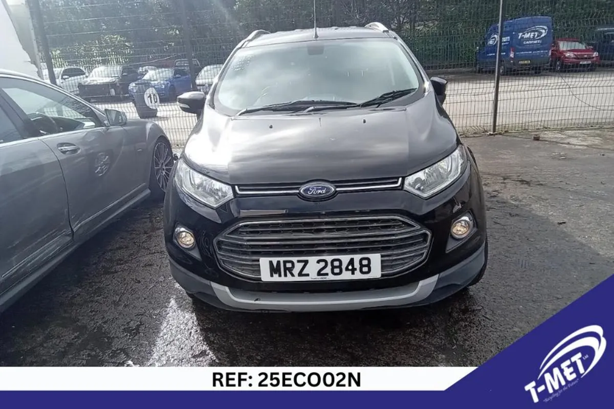 2017 FORD ECO SPORT BREAKING FOR PARTS - Image 2