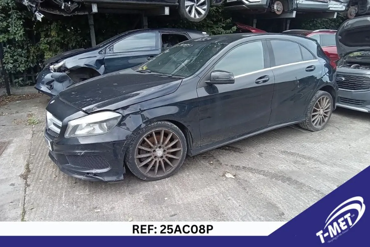 2015 MERCEDES A-CLASS BREAKING FOR PARTS - Image 3