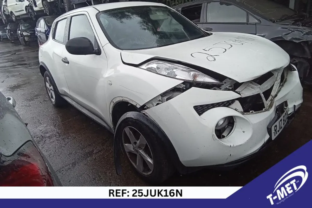 2010 NISSAN JUKE BREAKING FOR PARTS - Image 3