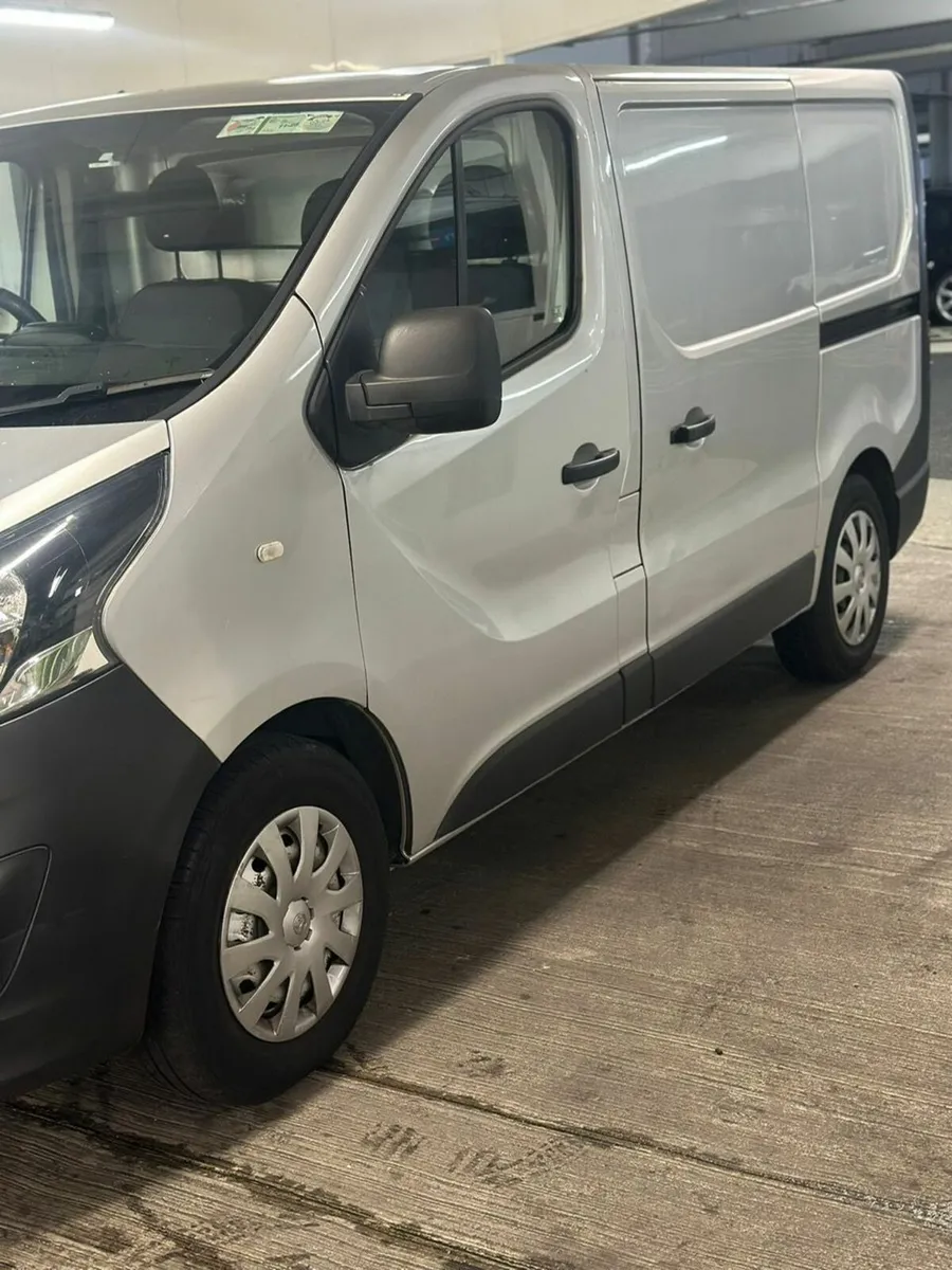 Vauxhall Vivaro 2015 - Image 3