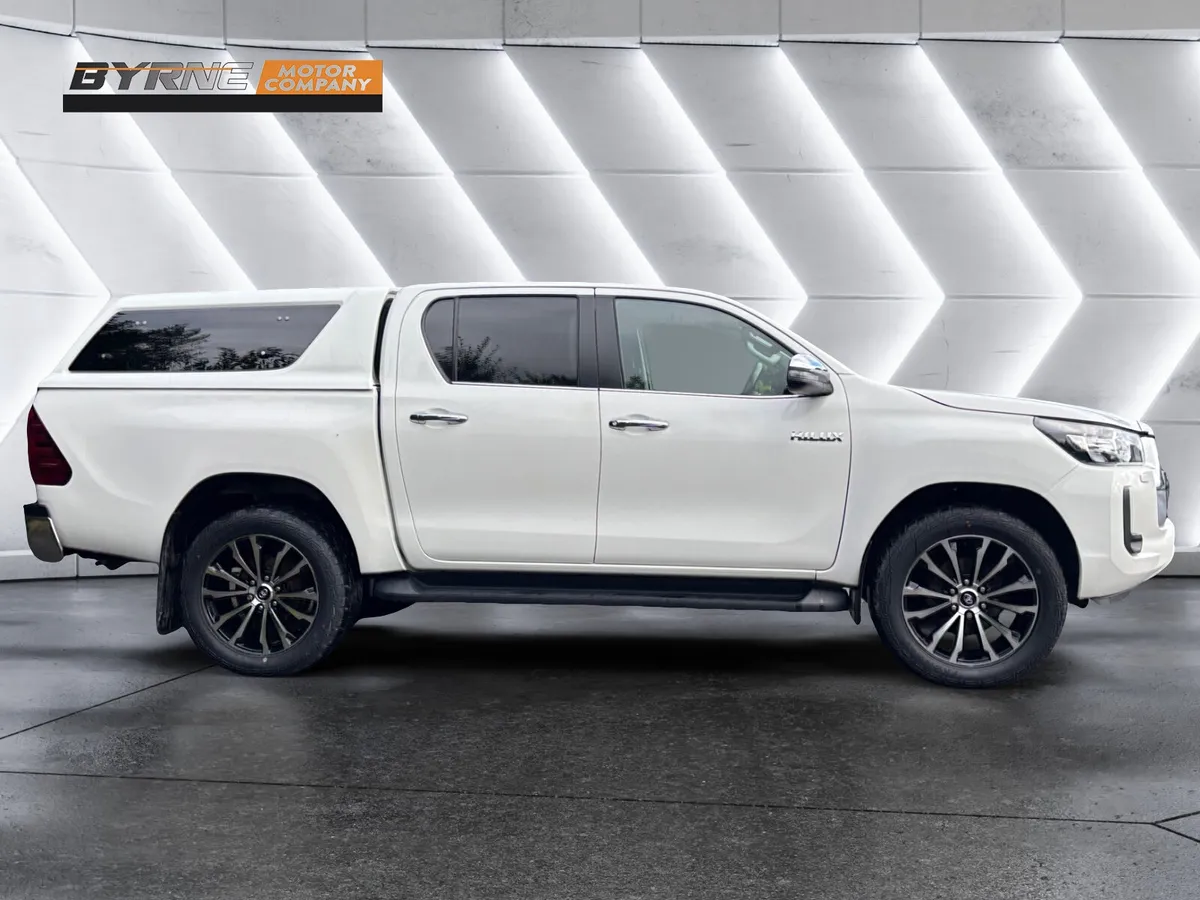 TOYOTA HILUX 2.4D ICON AUTO, 2022 - Image 4