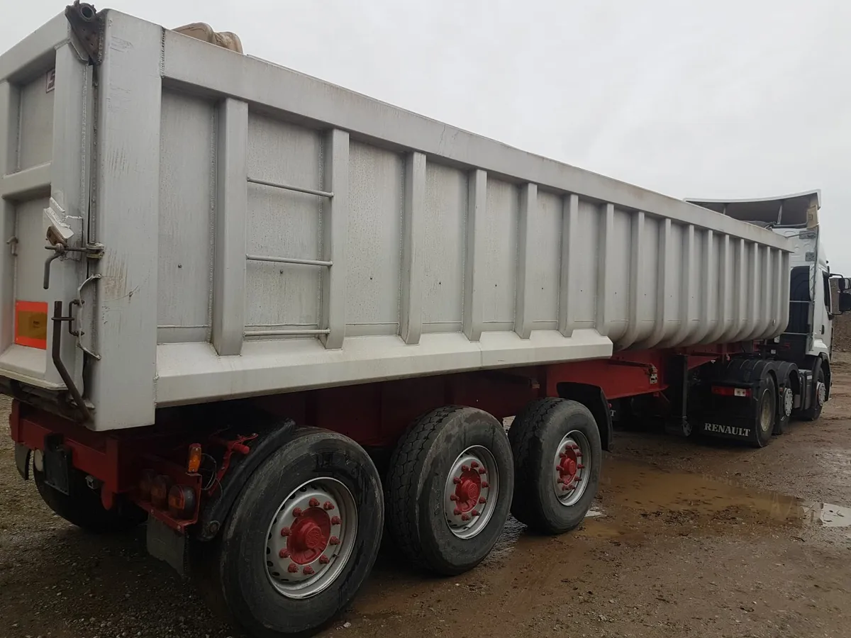 SDC 3 Axle Tipping Trailer - Image 2