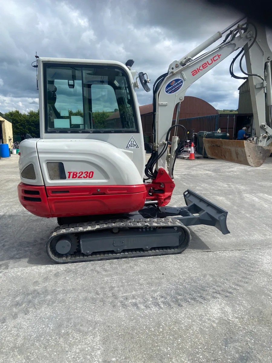 Takeuchi TB 230 2017 - Image 2