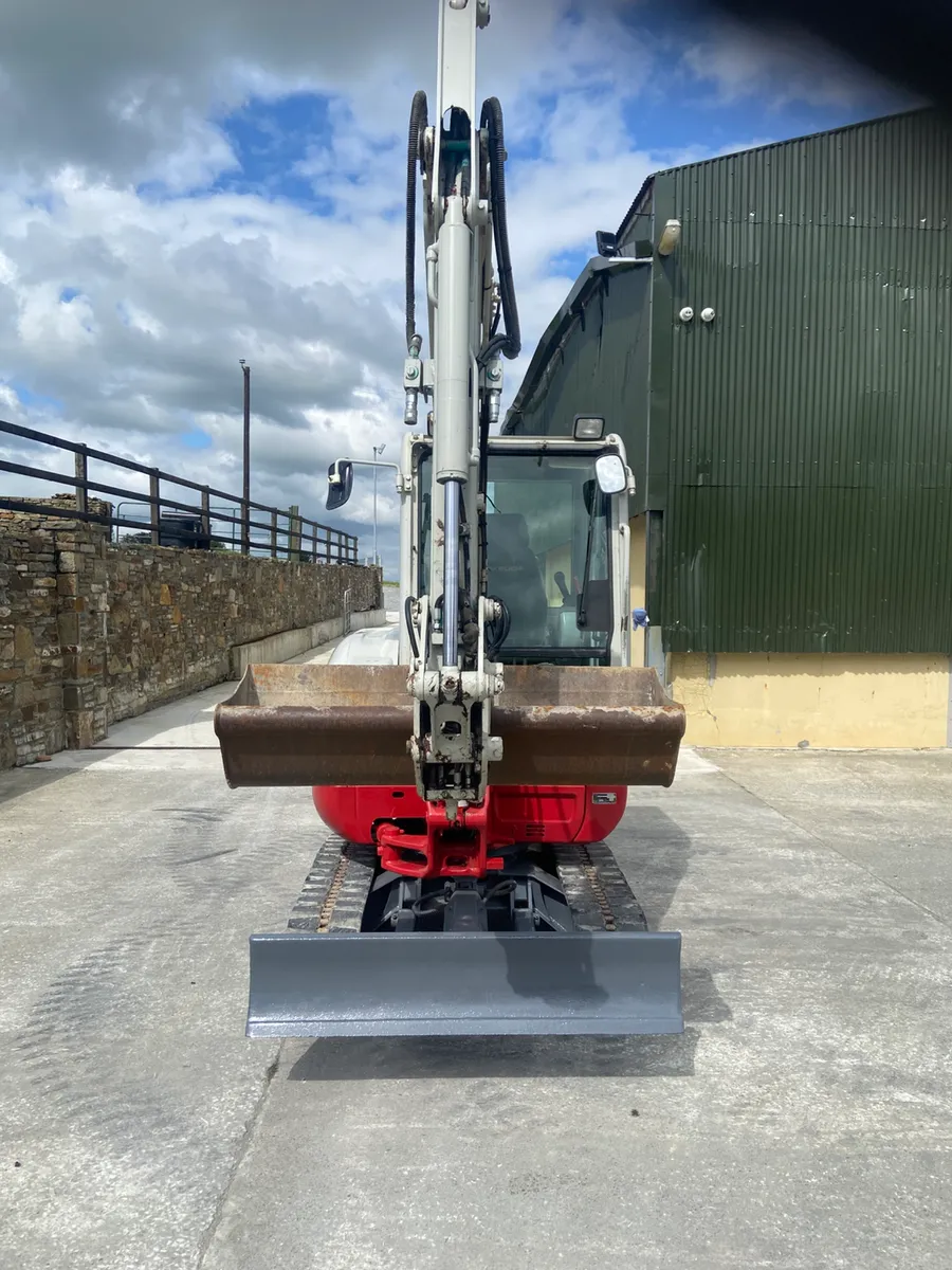 Takeuchi TB 230 2017 - Image 3