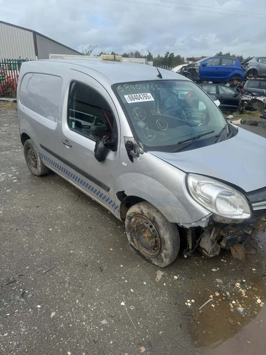 2018 RENAULT KANGOO 1.5L - Image 4
