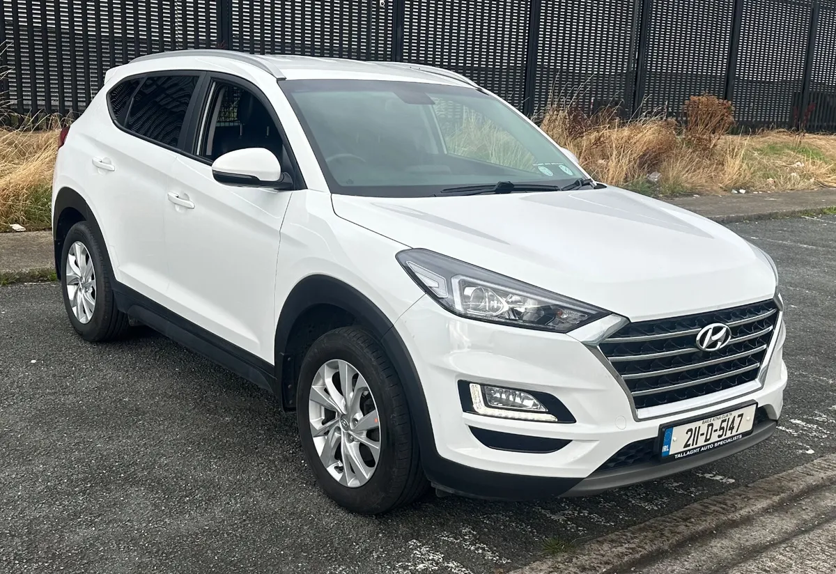 2021 Hyundai Tucson Executive - Image 1