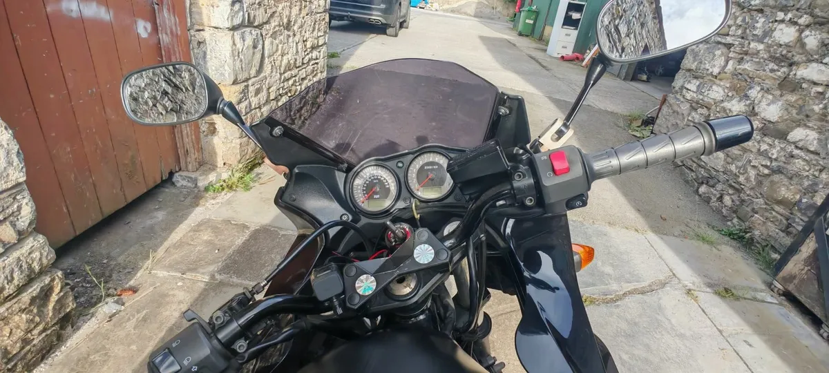 Kawasaki Z750S 2005 Black - Image 4