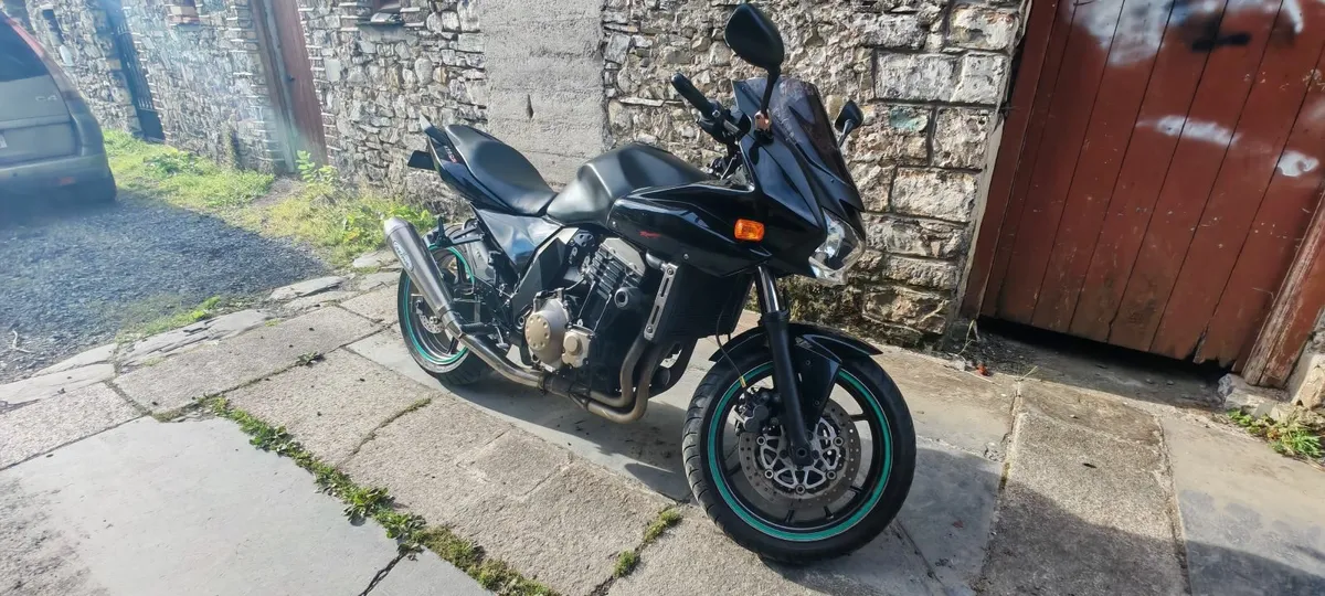 Kawasaki Z750S 2005 Black - Image 1