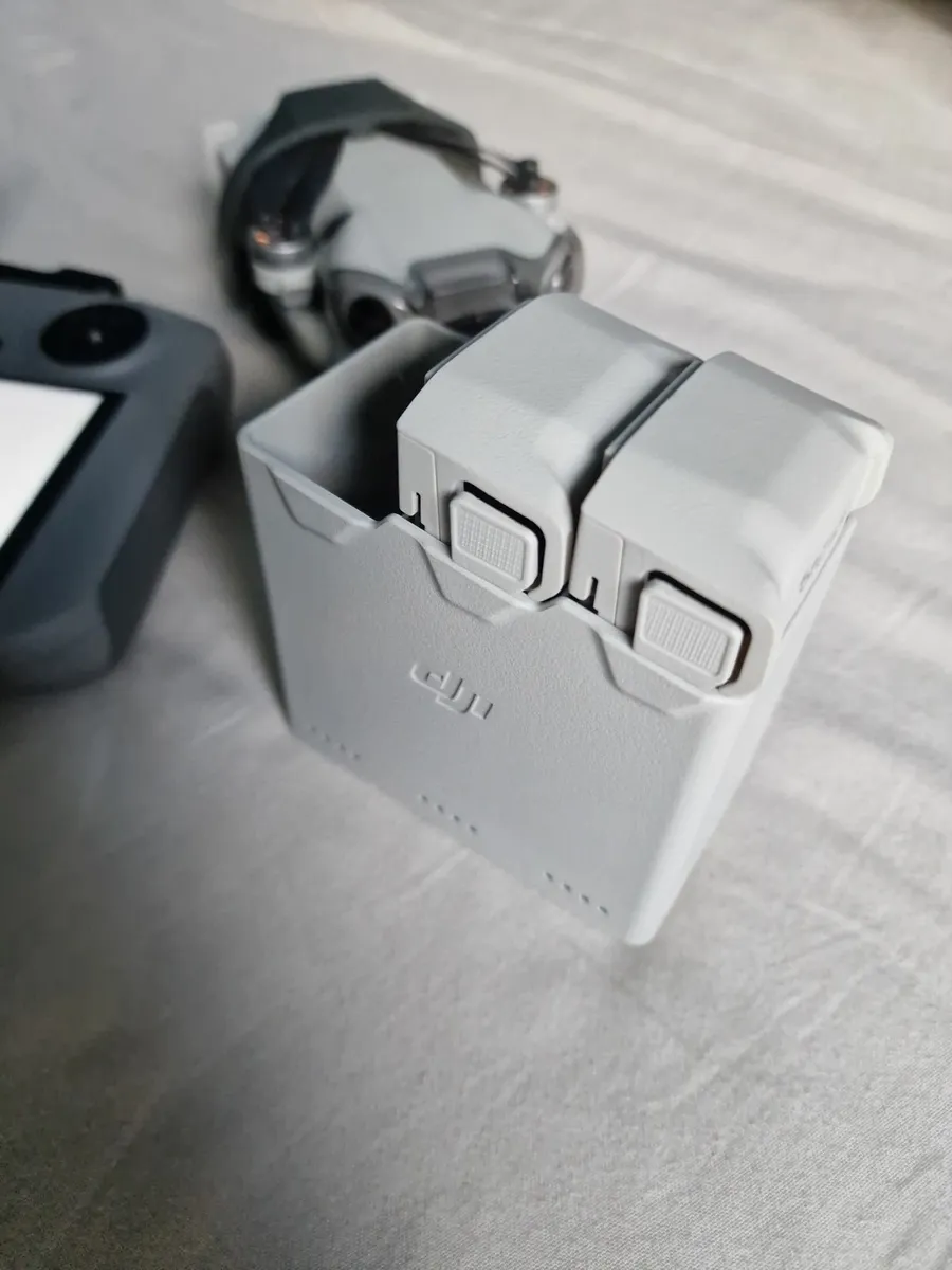 DJI Mini 4 Pro Fly More Combo (DJI RC 2) - Image 3