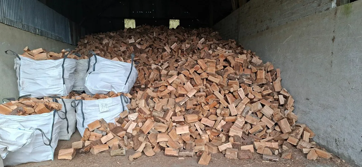 Fine Grade Bark Mulch - Image 3