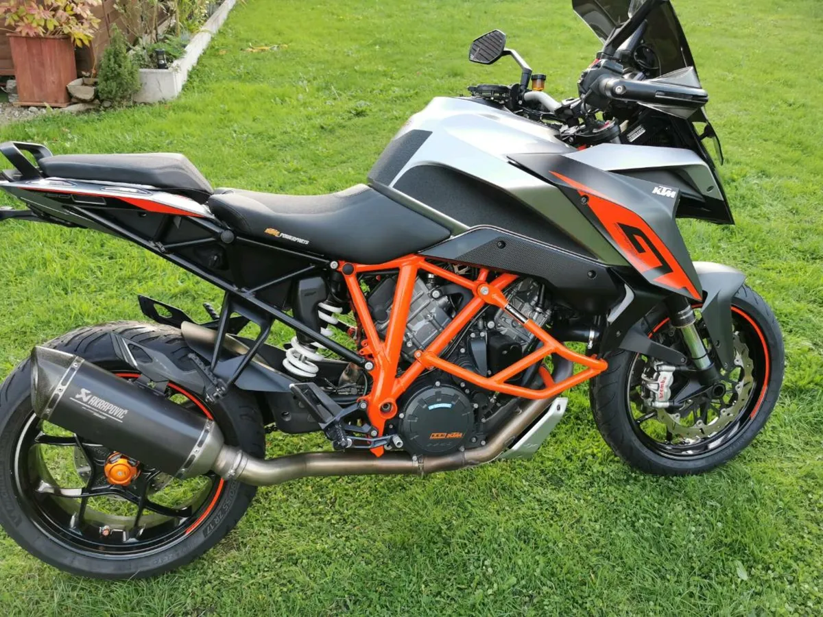 KTM Super Duke 1290Gt - Image 1
