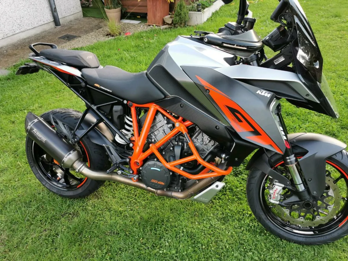 KTM Super Duke 1290Gt - Image 4