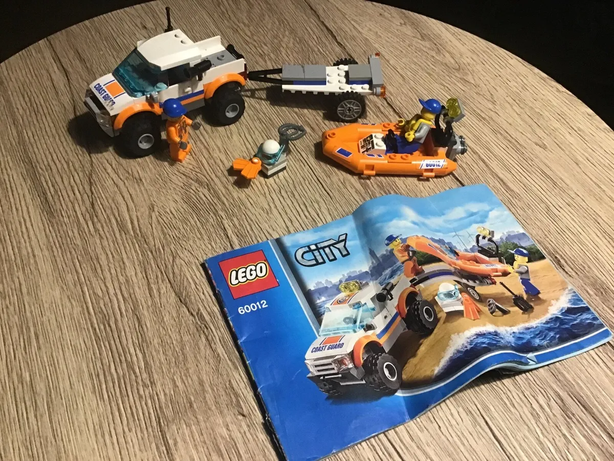 Lego city coast guard 4x4 and diving boat - Image 1