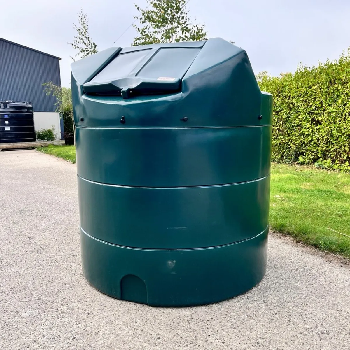 1350 Litre Diesel Tank Bunded - Image 2