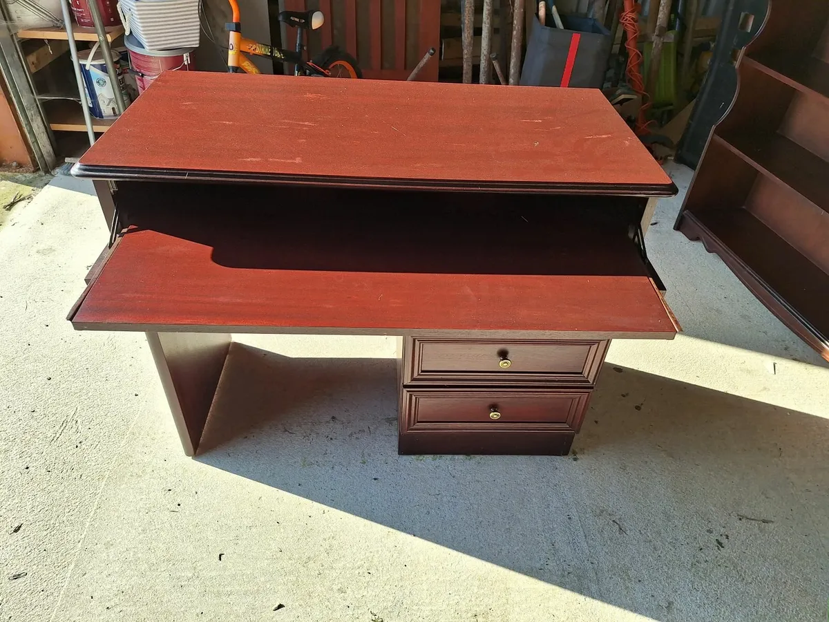 Sitting room furniture - Image 1