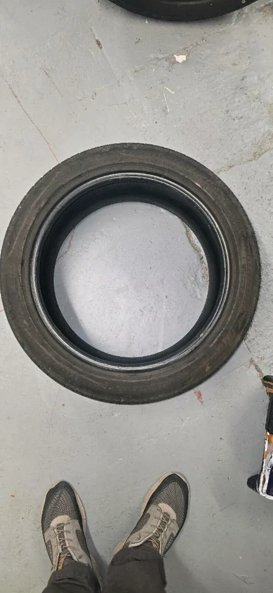 Bridgestone Turanza ER33  225/45 RF17 91W - Image 2