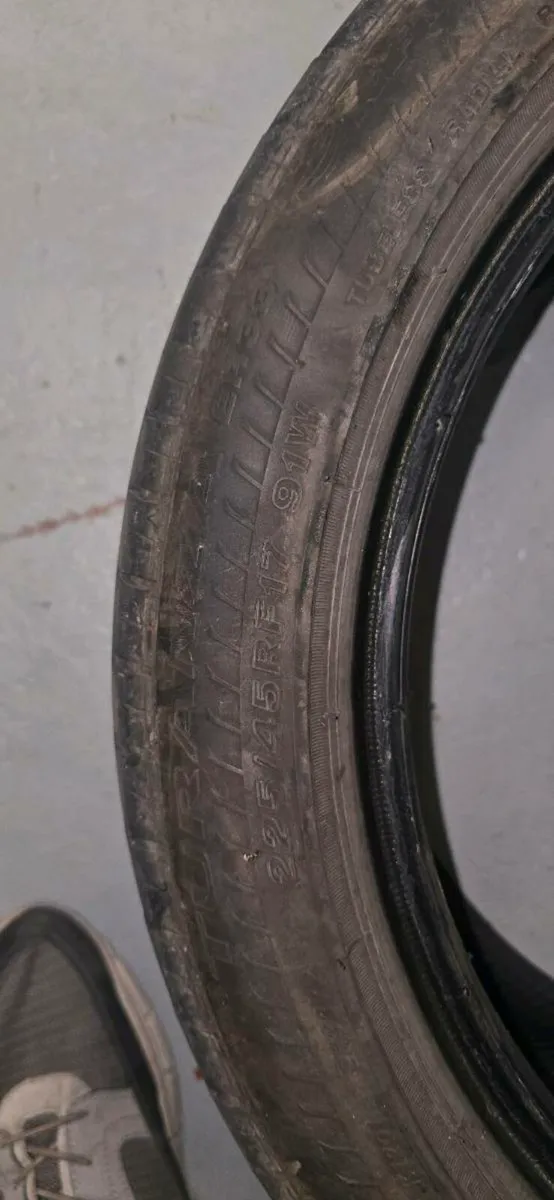 Bridgestone Turanza ER33  225/45 RF17 91W - Image 3