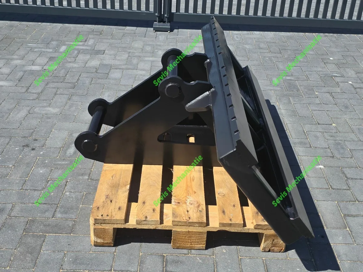 S60 Pallet Forks  cw10 120 cm 140 cm Excavator - Image 4