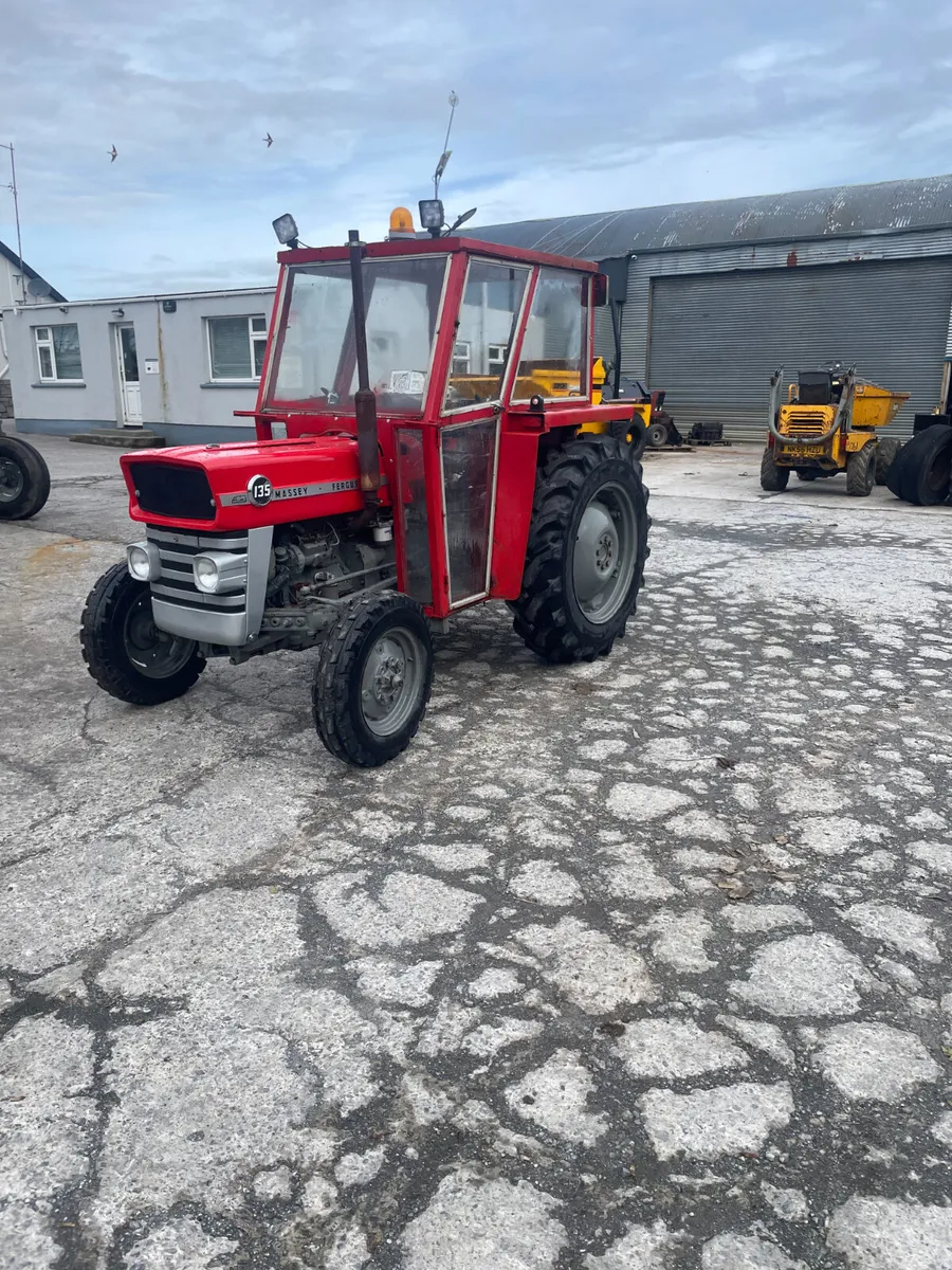 Massey Ferguson 135 - Image 2
