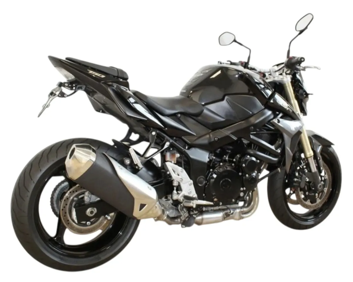 Suzuki GSR 750 - Image 3