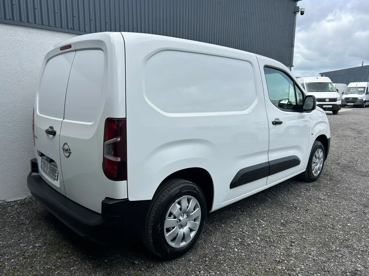 2021 Opel Combo 'Price inclusive of Vat - Image 4