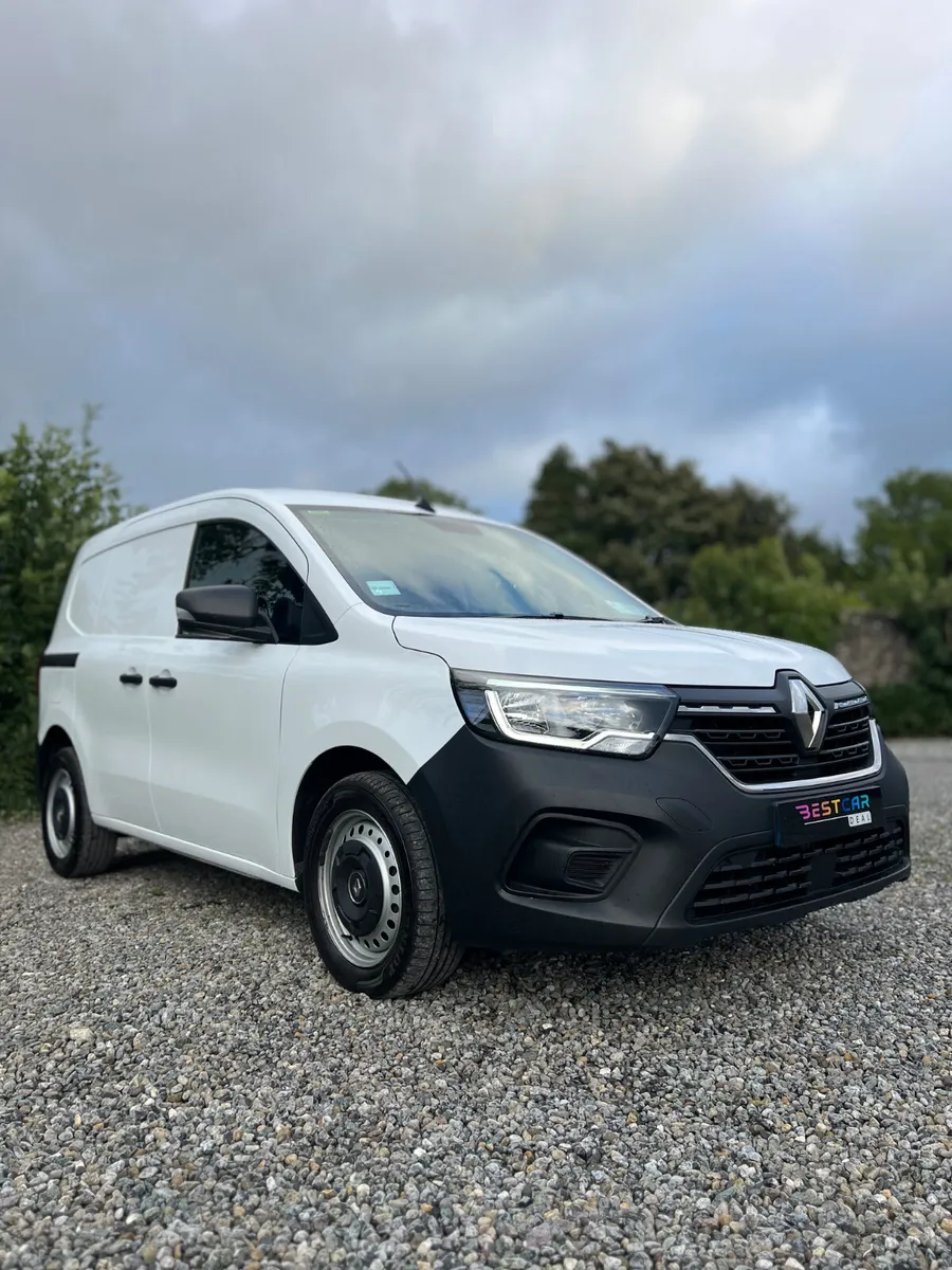 2023 Renault Kangoo 1.5 dci 16,500kms - Image 2
