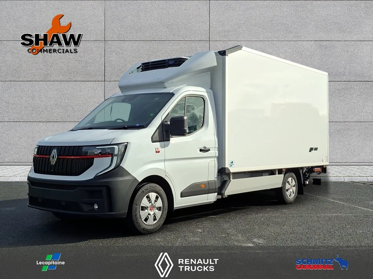 2025 Renault Master Lecapitaine - Image 1