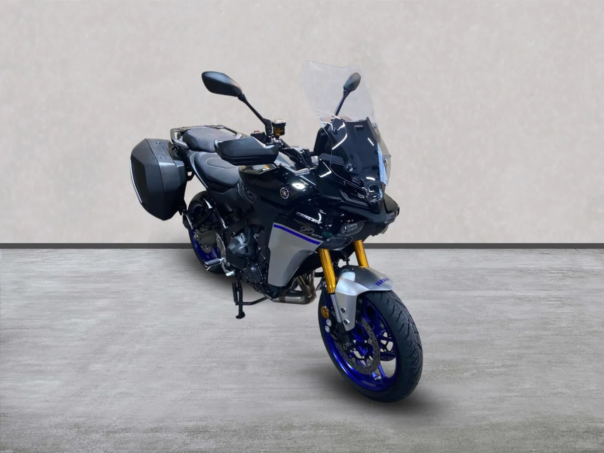 Special Offer, New Tracer 9GT+ 25MY,SAVE £1005 - Image 3