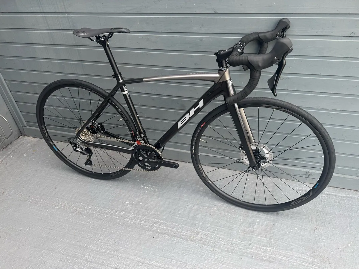 BH Quartz Shimano 105 Road bike - Image 2
