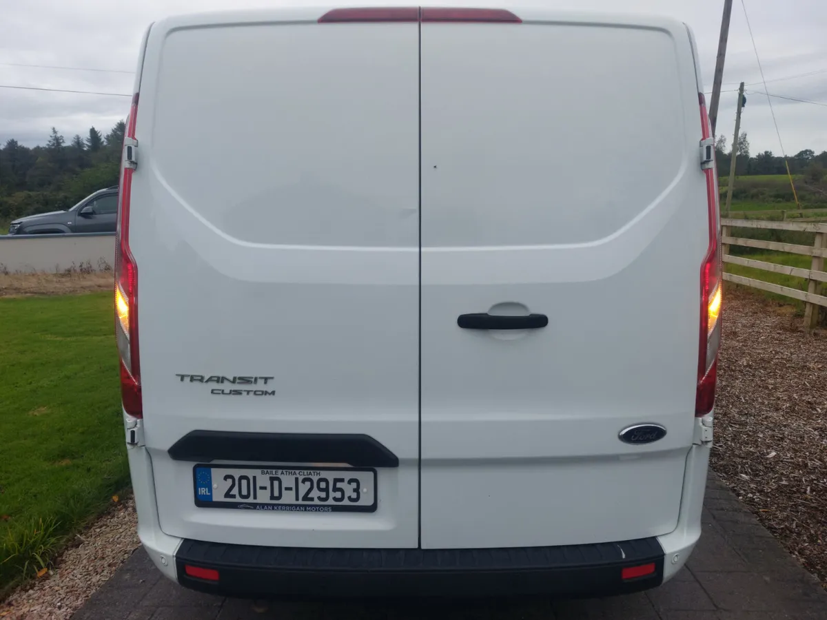 TRANSIT CUSTOM 2020' LWB - BELTS DONE - Image 2