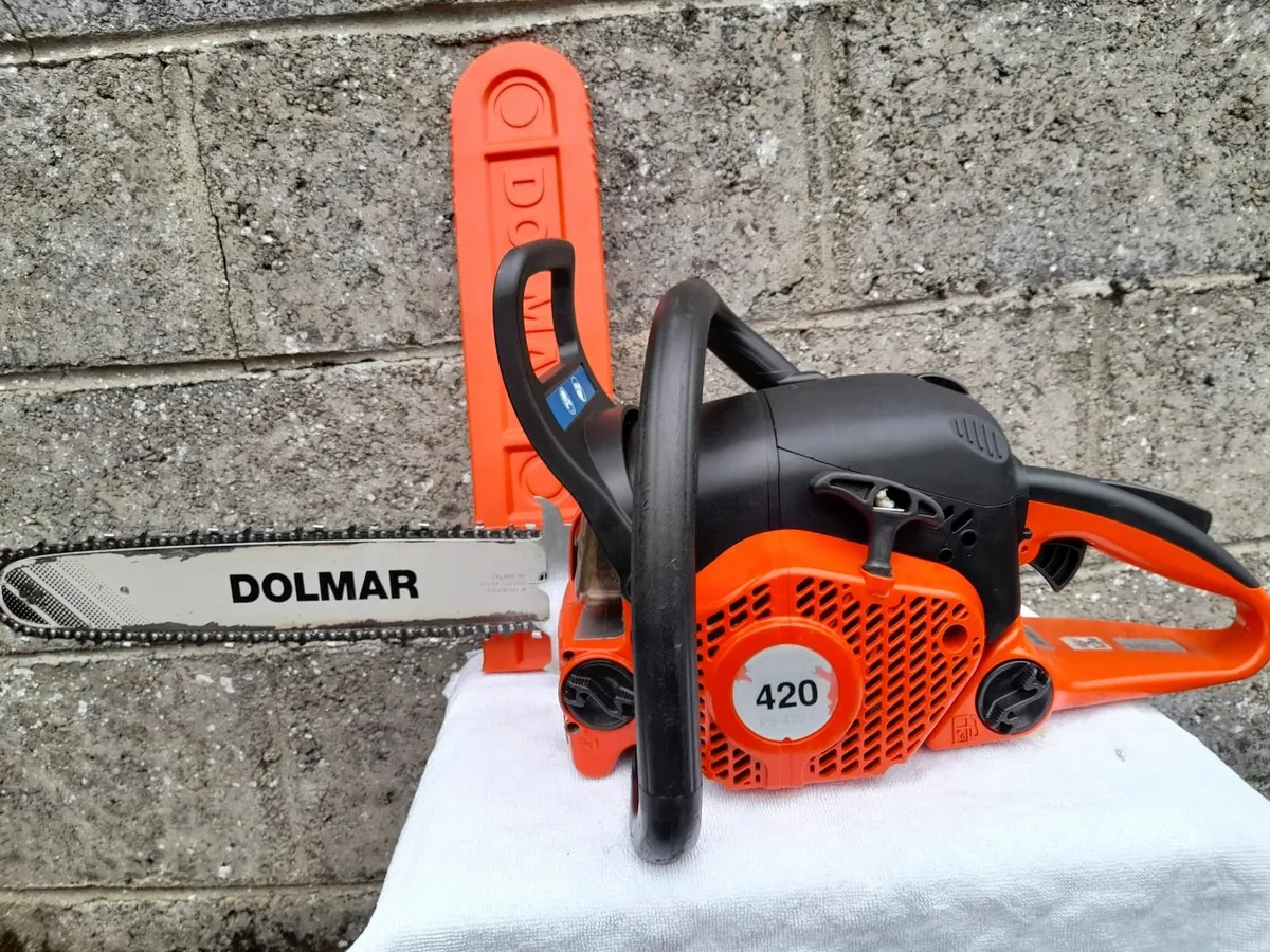 selling chainsaw - Image 1