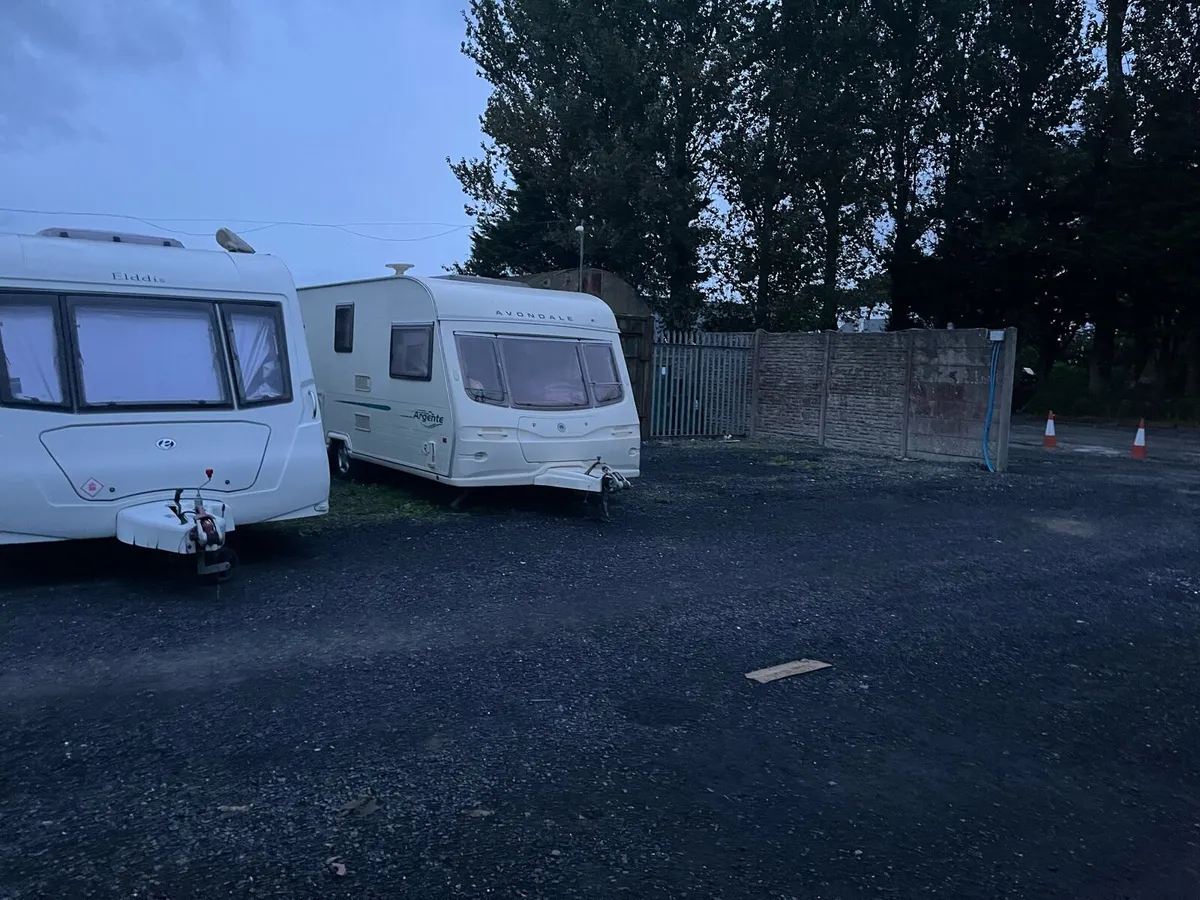 Caravan/camper storage - Image 2
