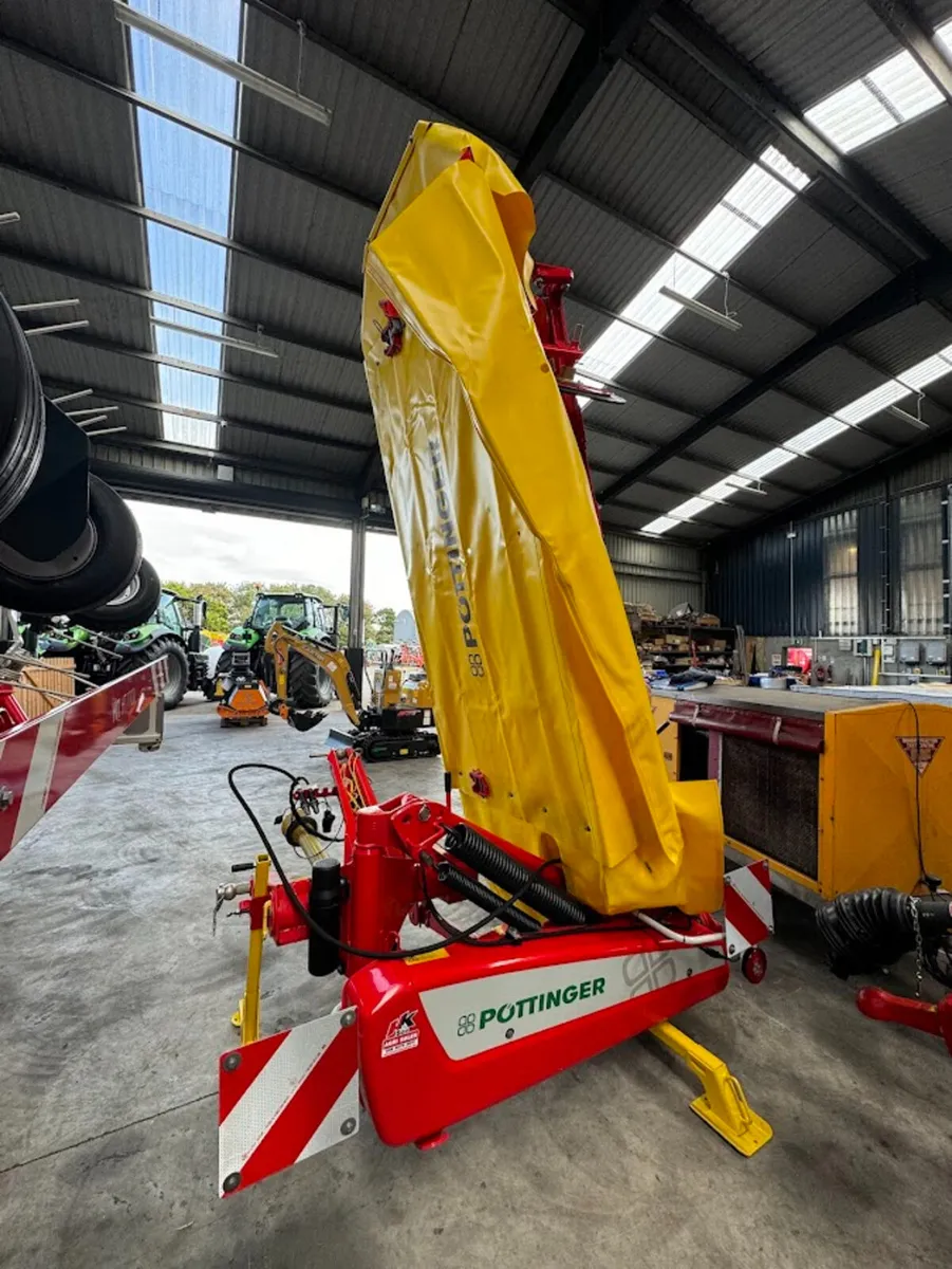 New Pottinger 10ft Disc Mower - Image 3
