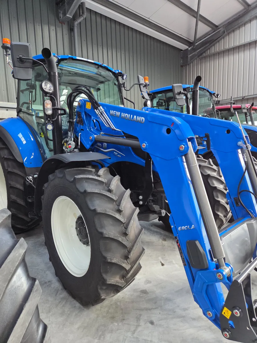 Selection of New & Used Quality Tractors - Image 4