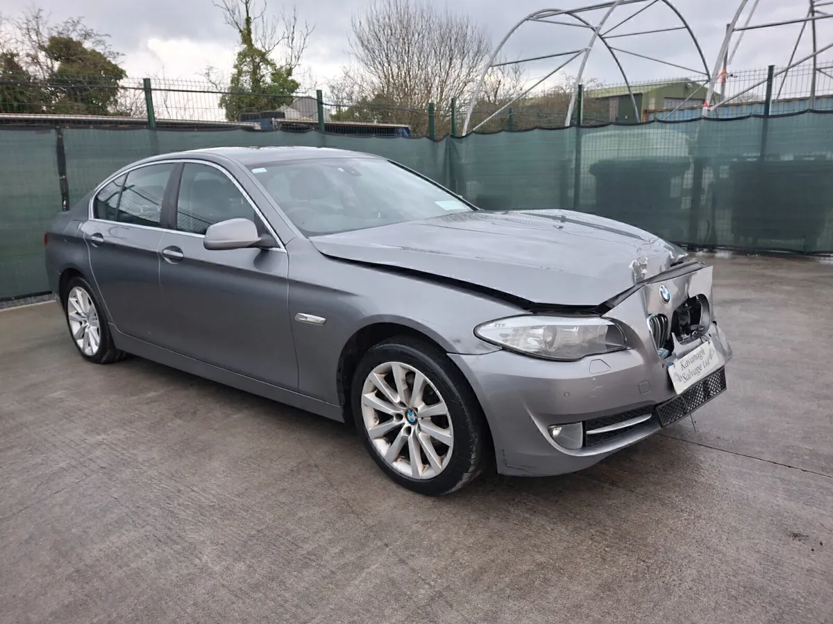 2013 BMW 520D Automatic - Image 2