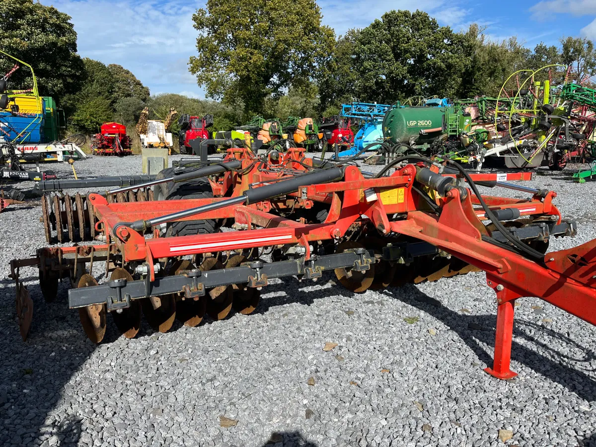 5m trailed discs - Image 1