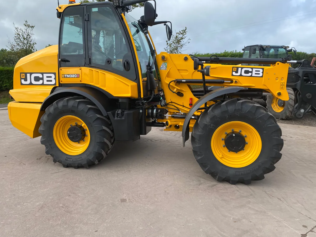 2025 JCB TM320s - Image 3